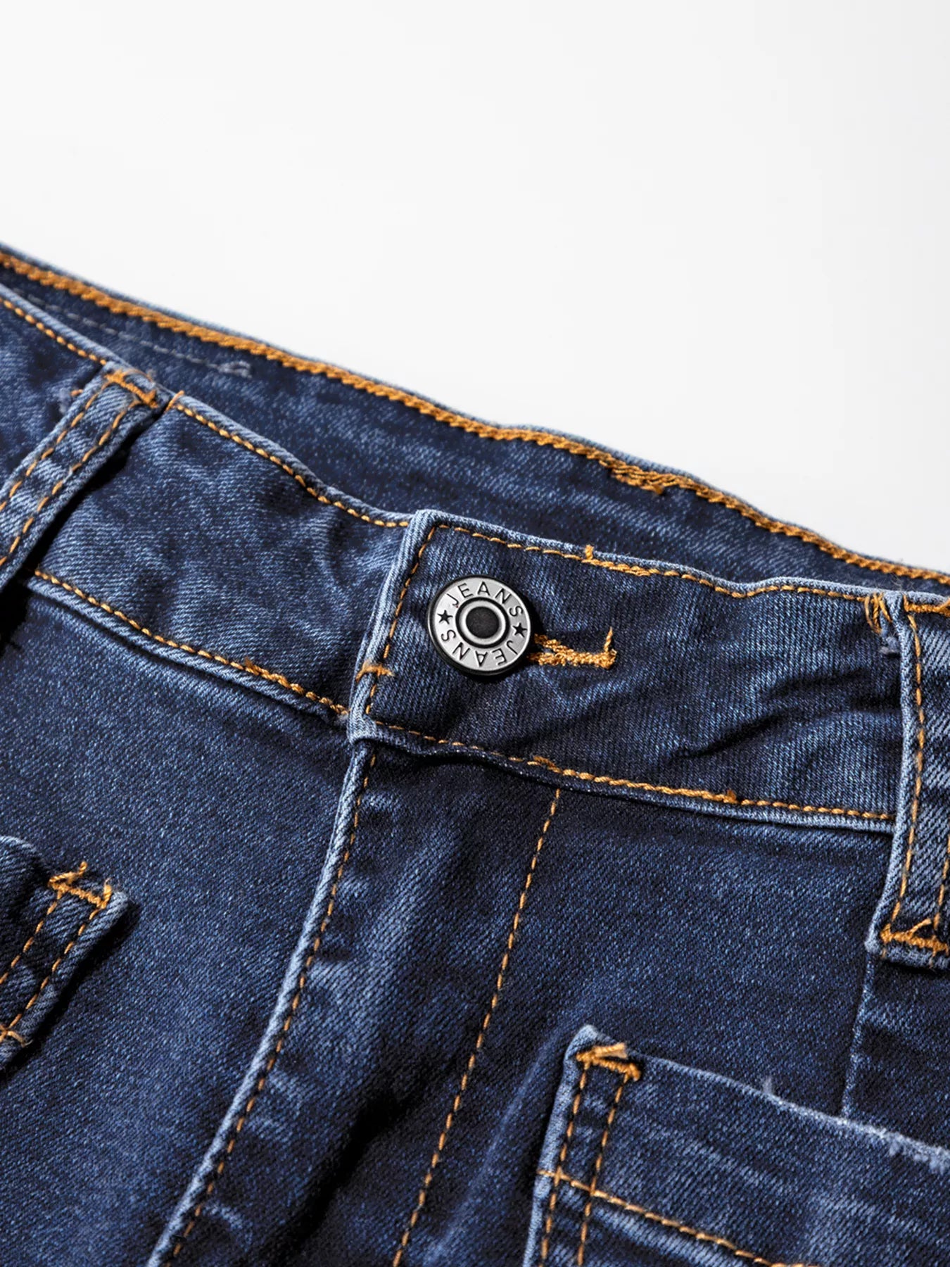Hazel Blues® | Patch Pocket Shift Jeans